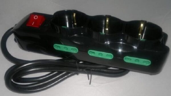 MULTIPRESA 9 POSTI